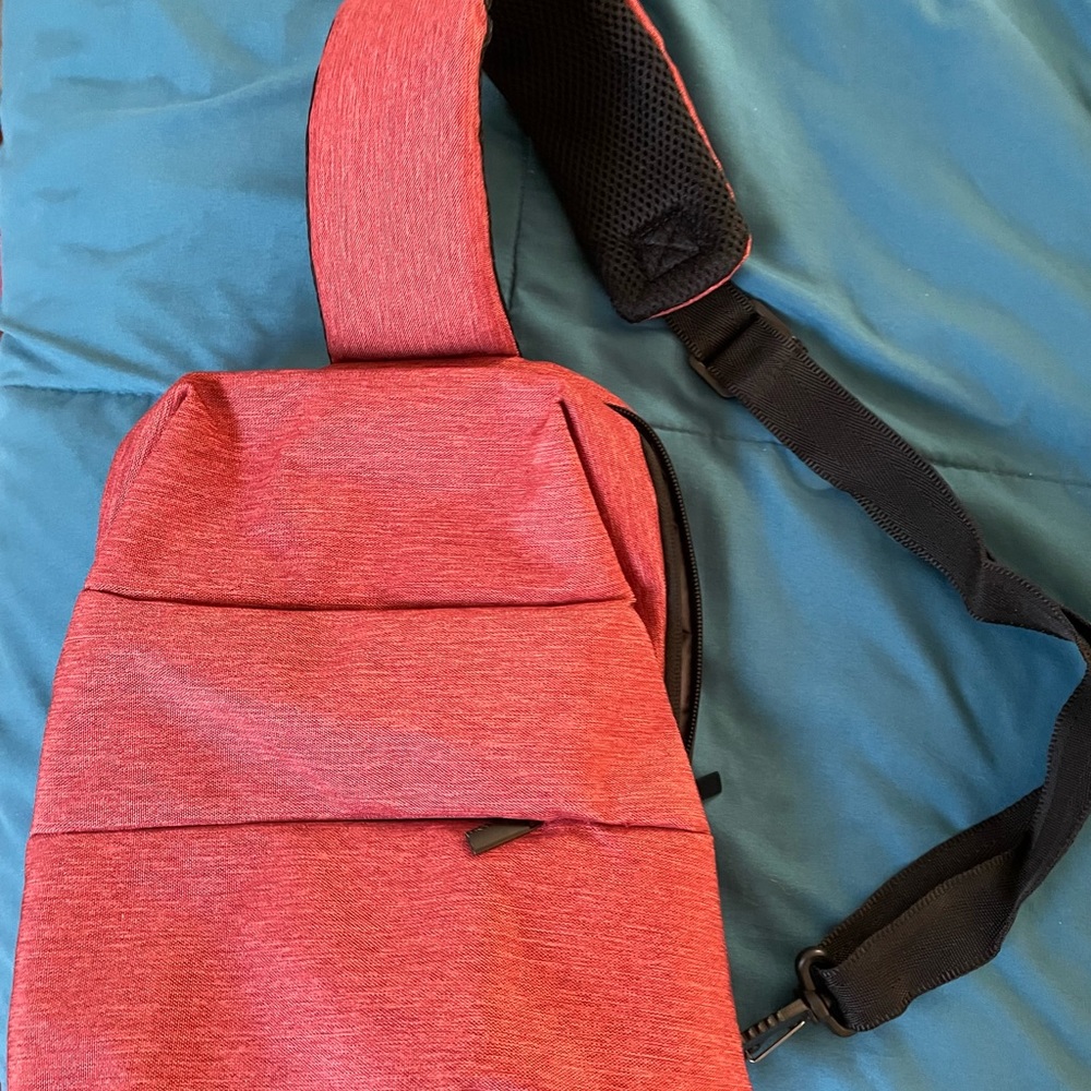 FitKicks Latitude Active Lifestyle Sling Bag
